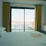 Hotel Rhapsody & (adults Only)