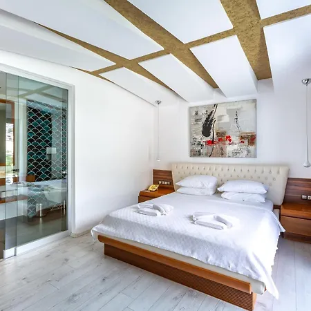 Rhapsody & (adults Only) Hotel 3*