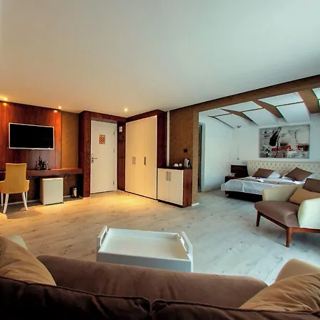 Rhapsody & (adults Only) Hotel