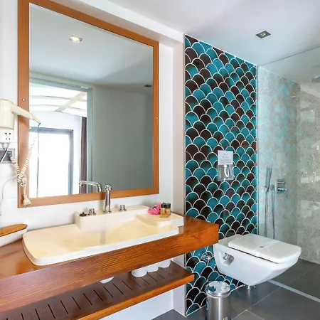 Rhapsody Hotel&spa Otel 3*