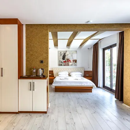 Hotell Rhapsody & (adults Only)