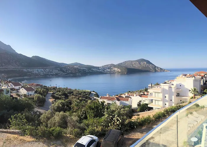 מלון Rhapsody & (adults Only) 3*